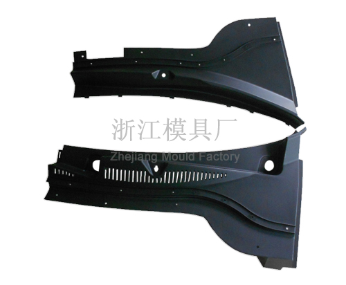 A3 around windshield intake grille moulds