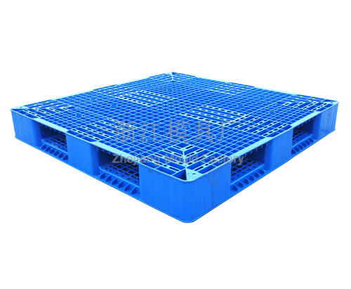 Pallet mould